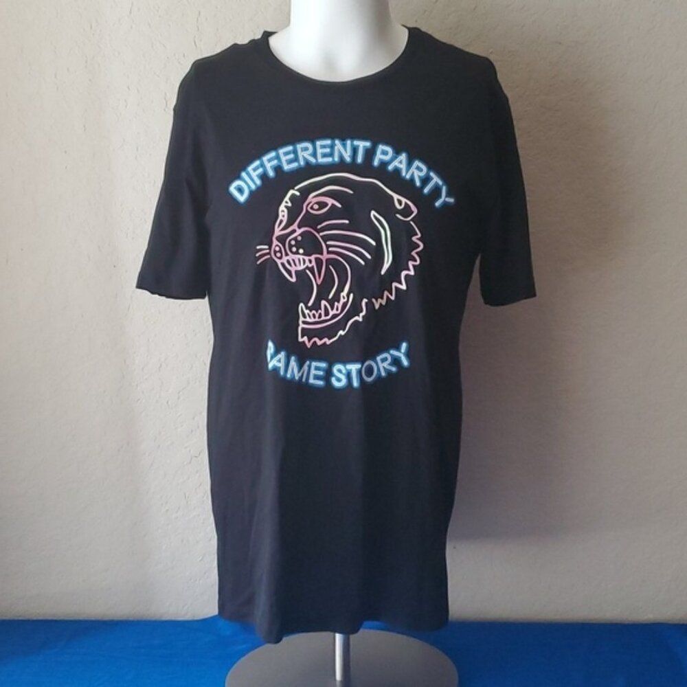 Zara Men's Large "Different Party Same Story" Panther Graphic T-Shirt